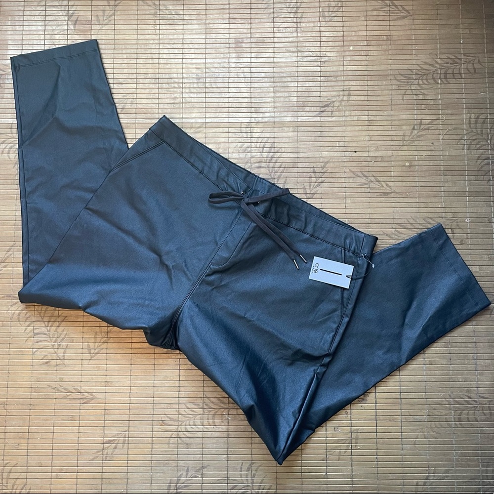 Women’s  3Xl Pants  One by Chapter One